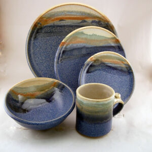 Pottery & Kitchenware